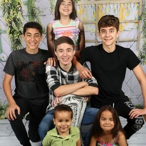 Meet your Posher, Melynda